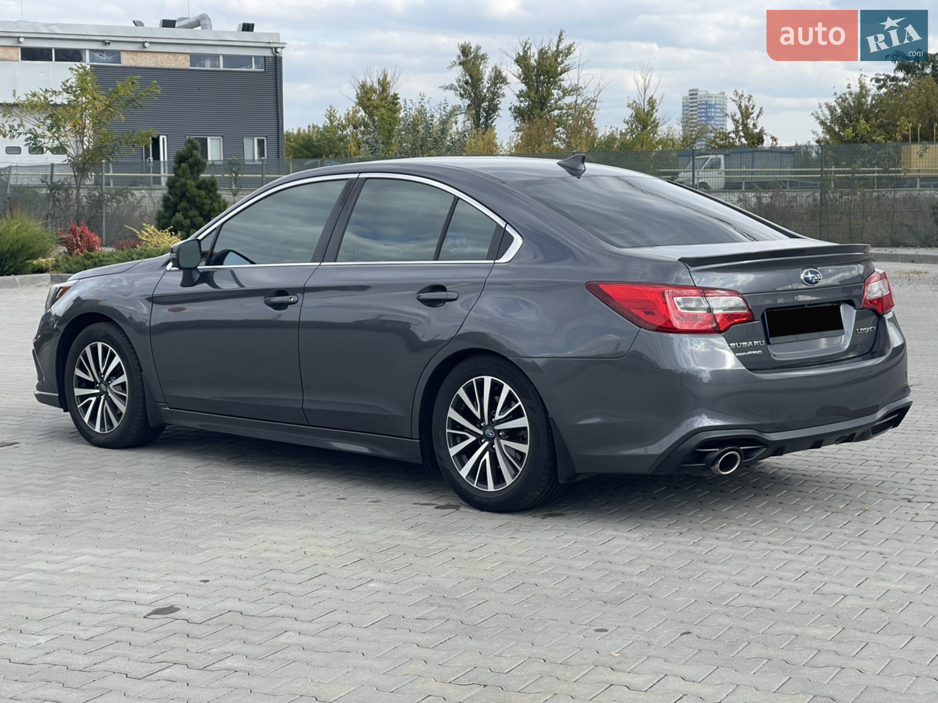 2017 Subaru Legacy - мініатюра 21