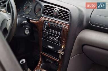Седан Subaru Legacy 2000 в 