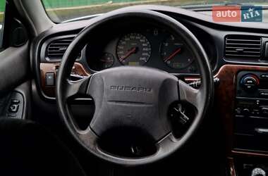 Седан Subaru Legacy 2000 в 