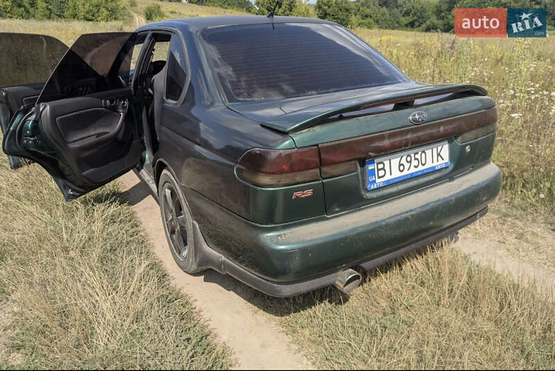 Седан Subaru Legacy 1996 в Лубнах
