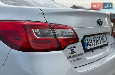 Седан Subaru Legacy 2015 в 