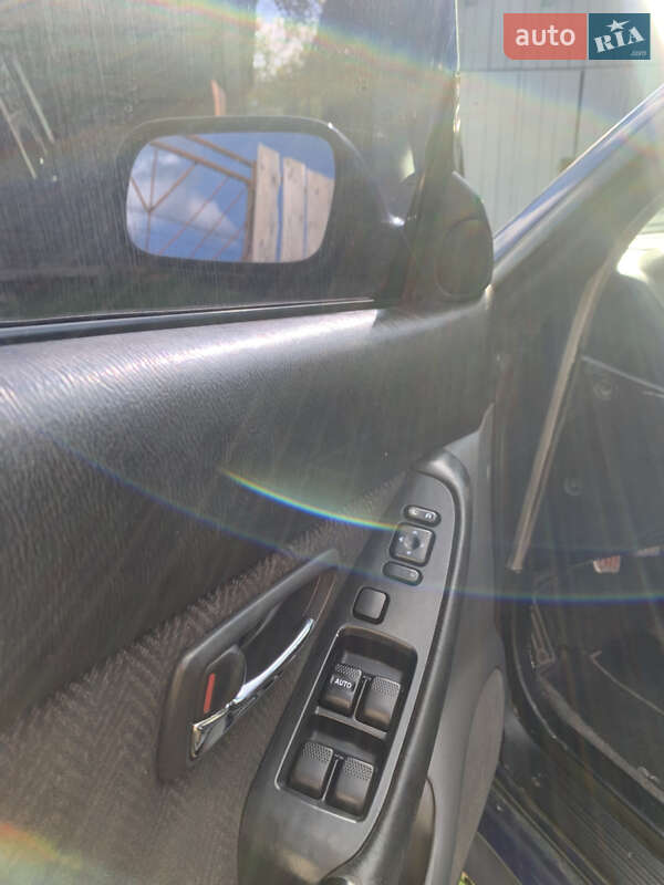 Седан Subaru Legacy 2002 в Львове фото 17 Седан Subaru Legacy 2002 в Львове