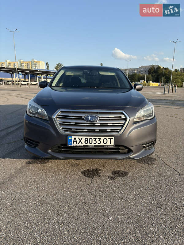 Седан Subaru Legacy 2015 в 