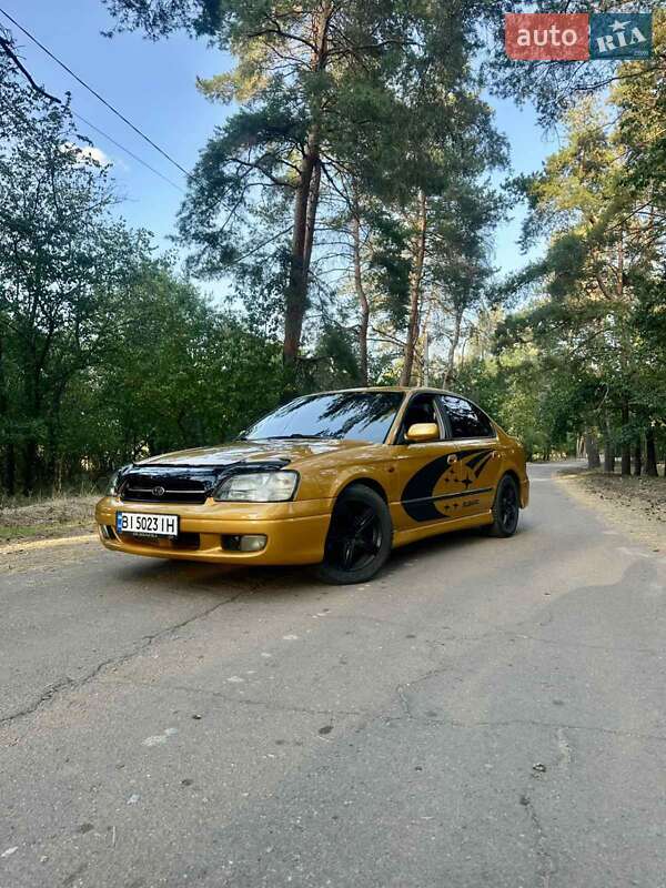 Седан Subaru Legacy 1999 в 