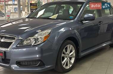 Седан Subaru Legacy 2014 в  фото 5 Седан Subaru Legacy 2014 в