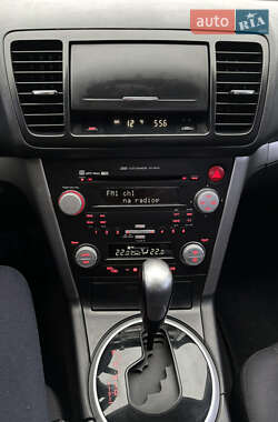 Седан Subaru Legacy 2008 в  фото 19 Седан Subaru Legacy 2008 в