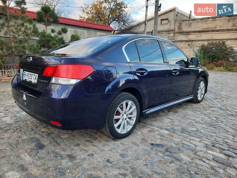 Седан Subaru Legacy 2010 в Одессе