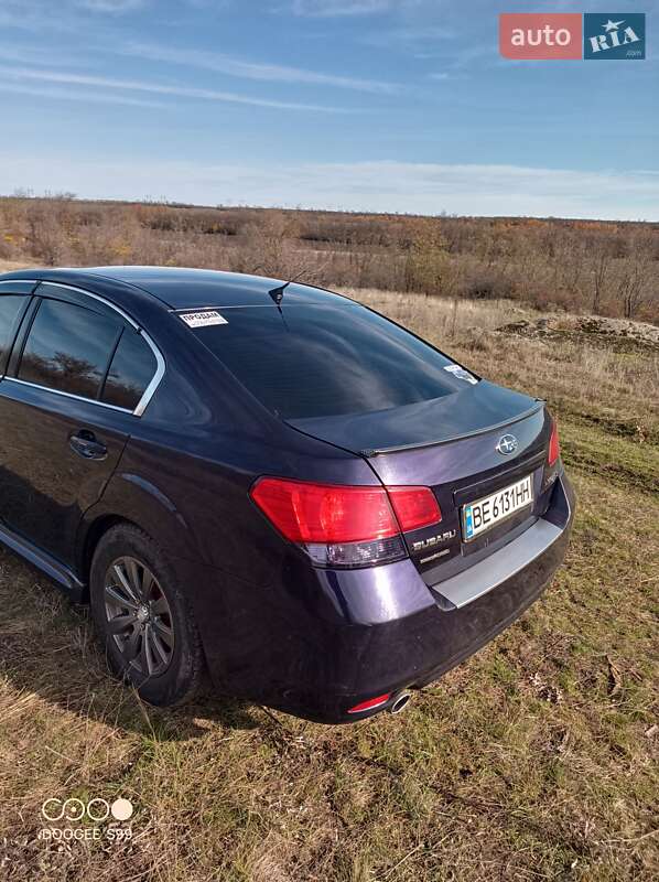 Седан Subaru Legacy 2009 в Братском