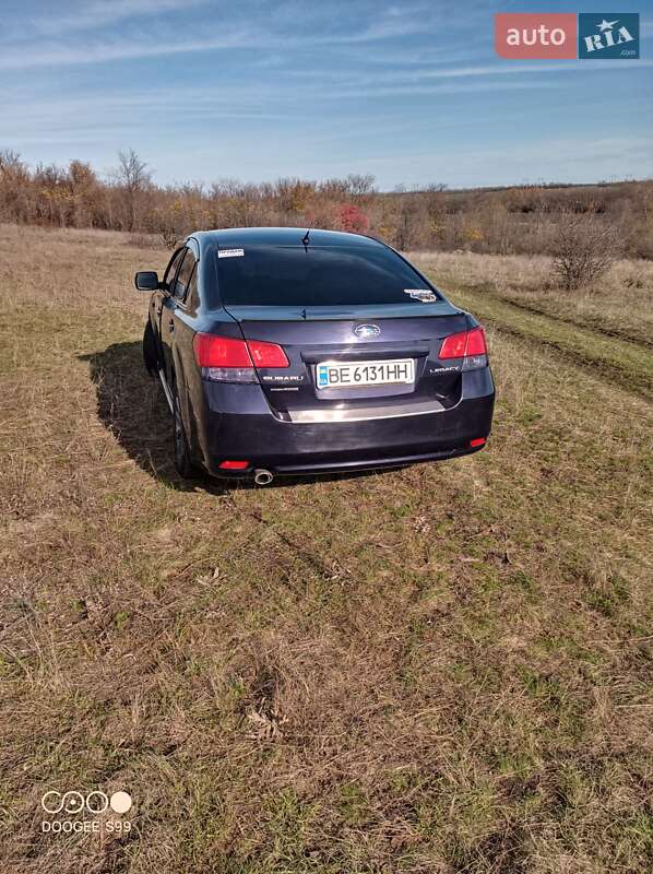 Седан Subaru Legacy 2009 в Братском