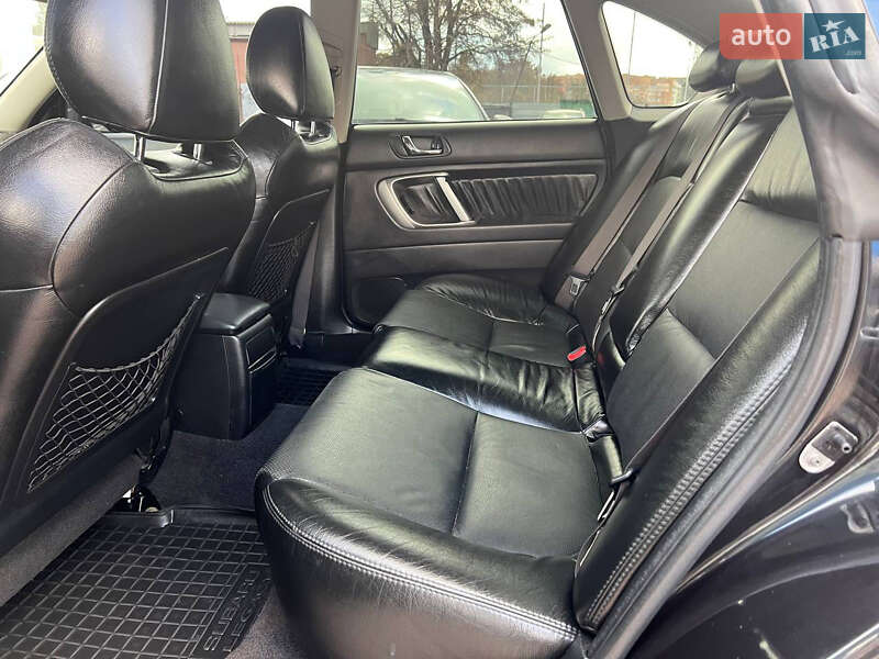 Седан Subaru Legacy 2004 в Полтаві