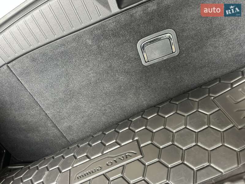 Универсал Subaru Legacy 2014 в Дрогобыче