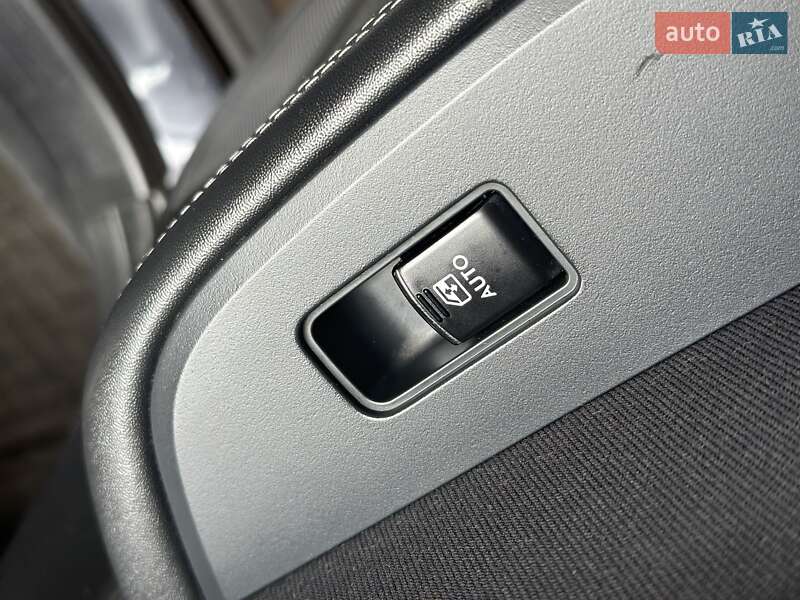 Универсал Subaru Legacy 2014 в Дрогобыче