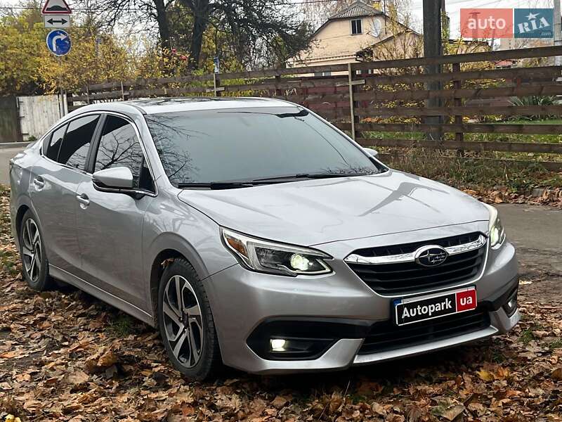 Седан Subaru Legacy 2019 в Киеве