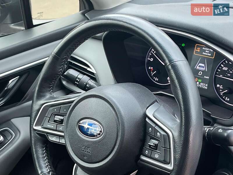 Седан Subaru Legacy 2019 в Киеве