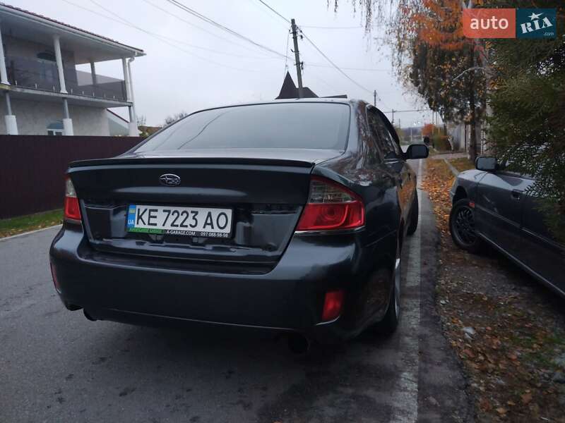 Седан Subaru Legacy 2006 в Днепре