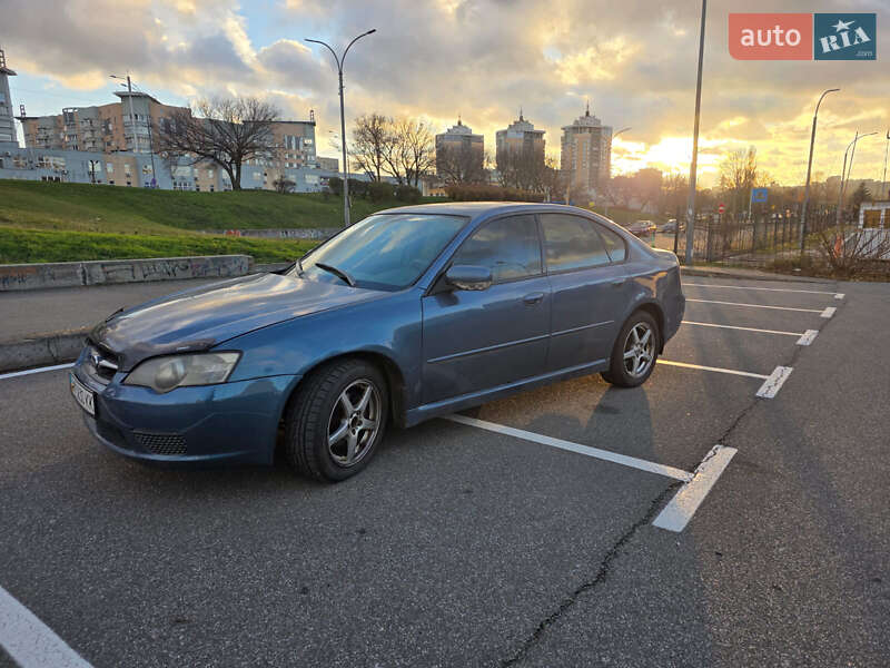 Седан Subaru Legacy 2003 в Киеве фото Седан Subaru Legacy 2003 в Киеве