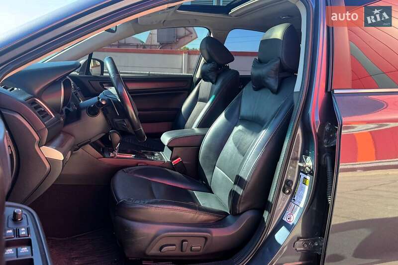 Седан Subaru Legacy 2015 в Киеве