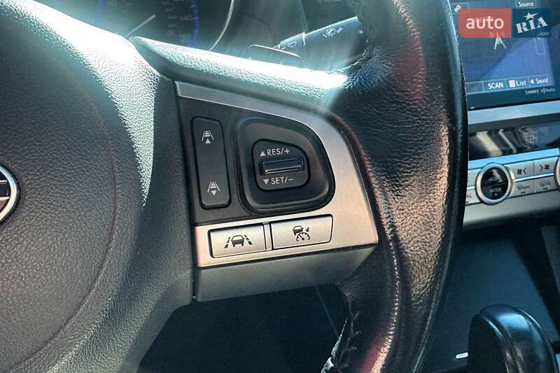 Седан Subaru Legacy 2015 в Киеве