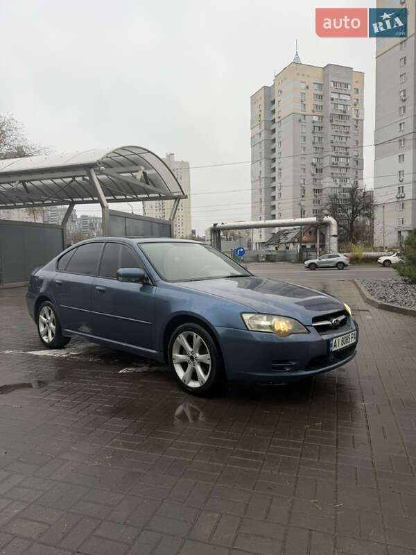 Subaru Legacy 2004