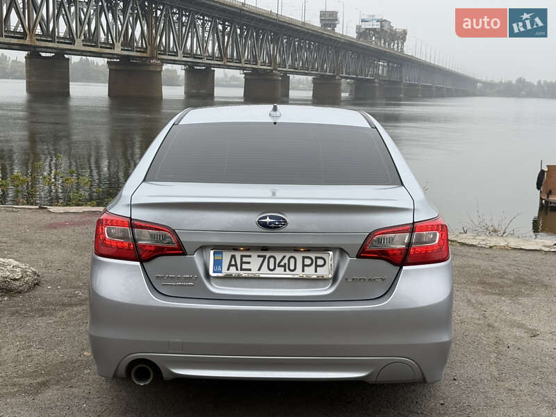 Седан Subaru Legacy 2016 в Днепре