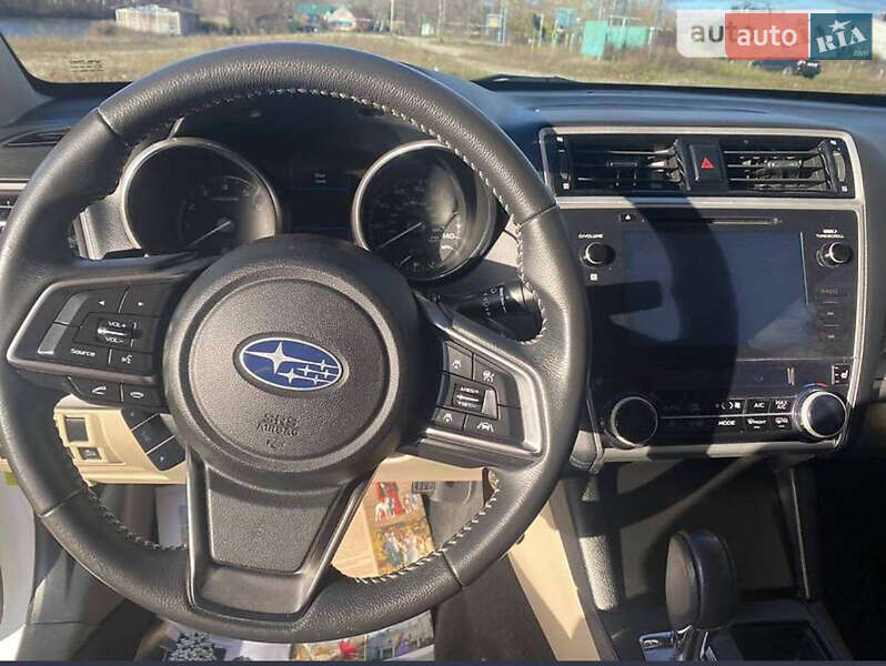 Седан Subaru Legacy 2018 в Києві