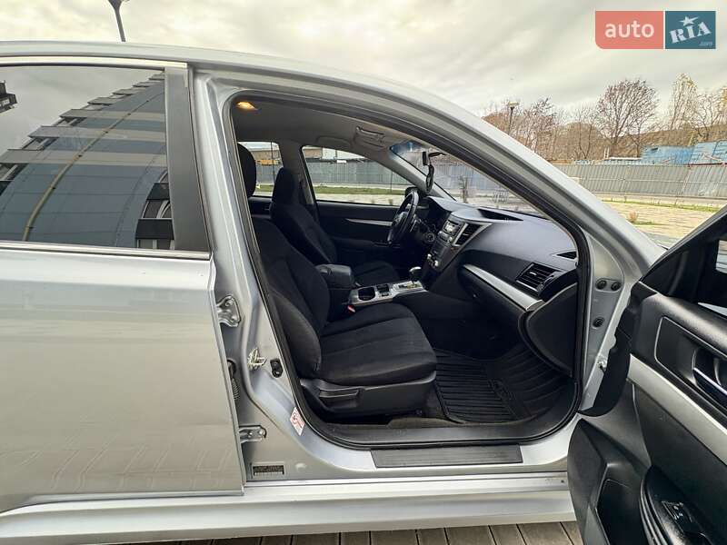 Седан Subaru Legacy 2012 в Одессе