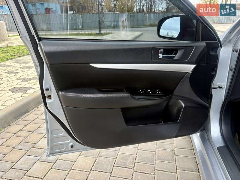 Седан Subaru Legacy 2012 в Одессе