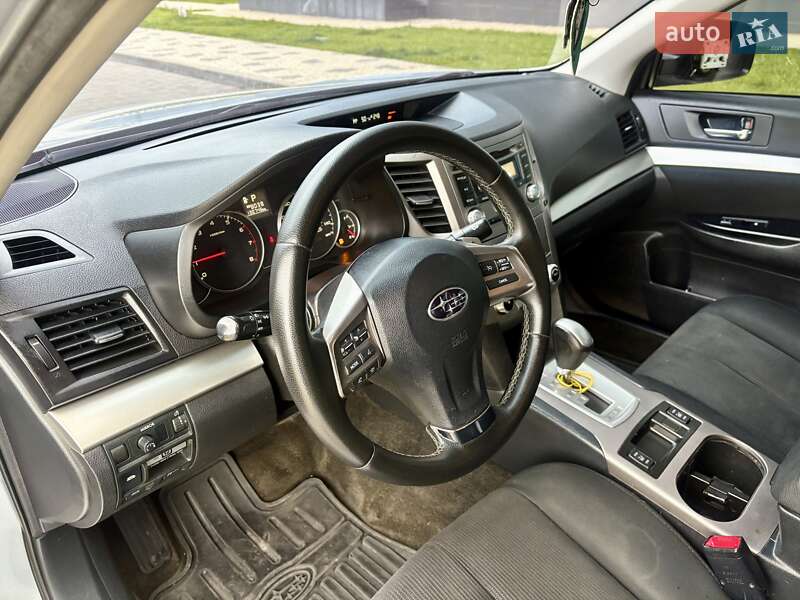 Седан Subaru Legacy 2012 в Одессе