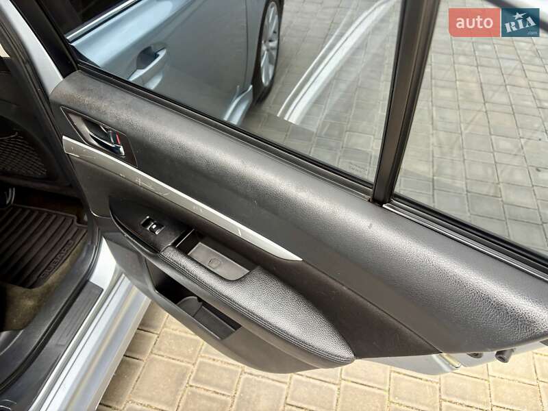 Седан Subaru Legacy 2012 в Одессе