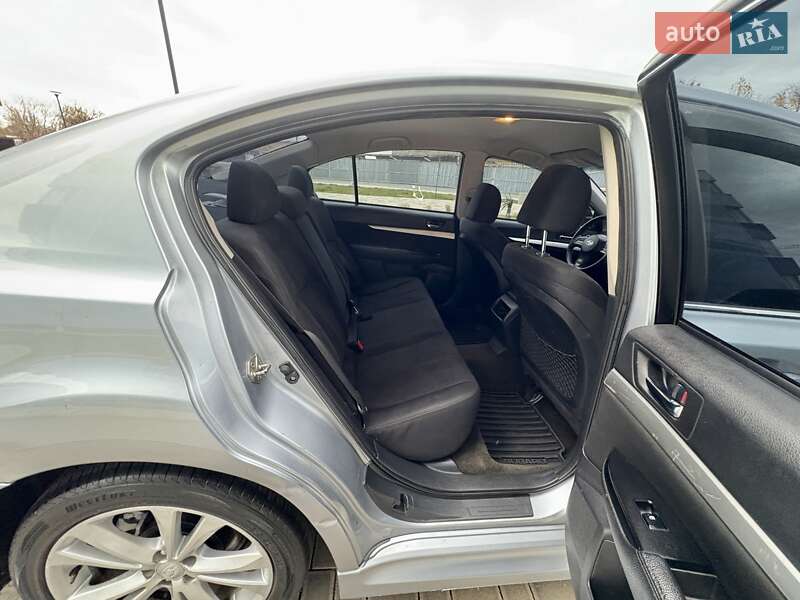Седан Subaru Legacy 2012 в Одессе
