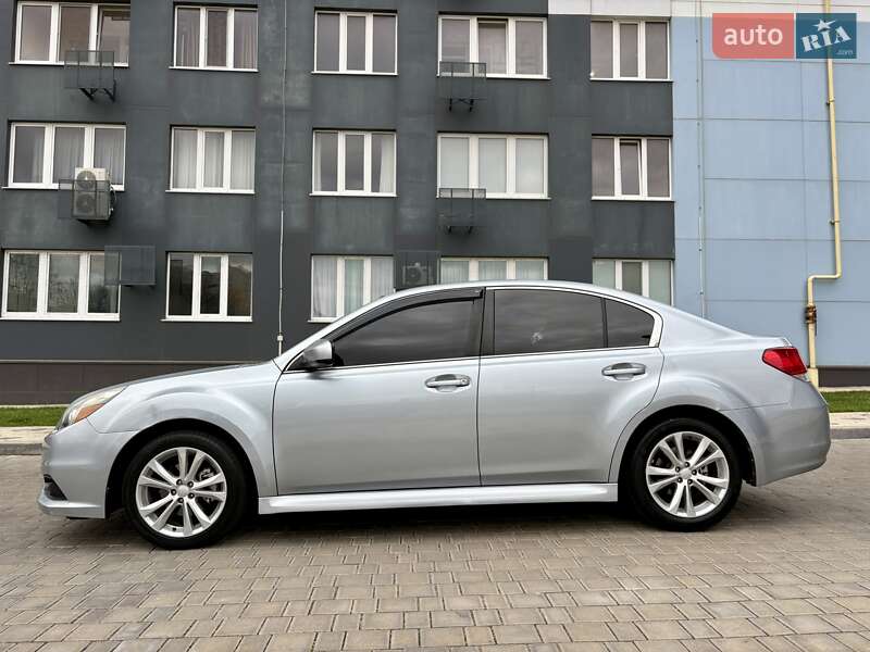 Седан Subaru Legacy 2012 в Одессе