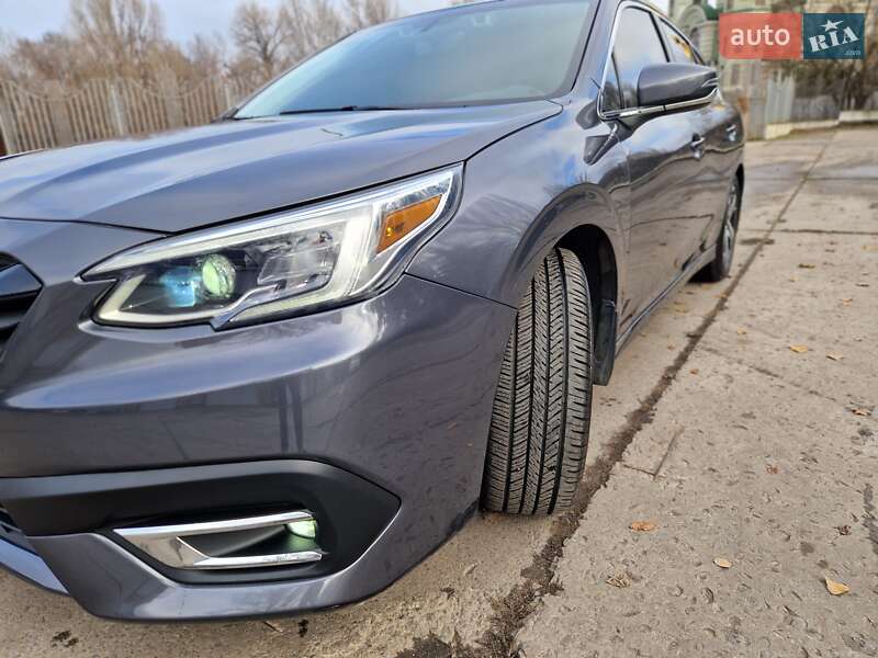 Седан Subaru Legacy 2021 в Днепре