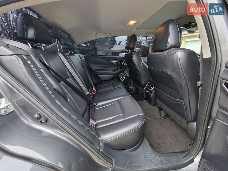 Седан Subaru Legacy 2021 в Днепре