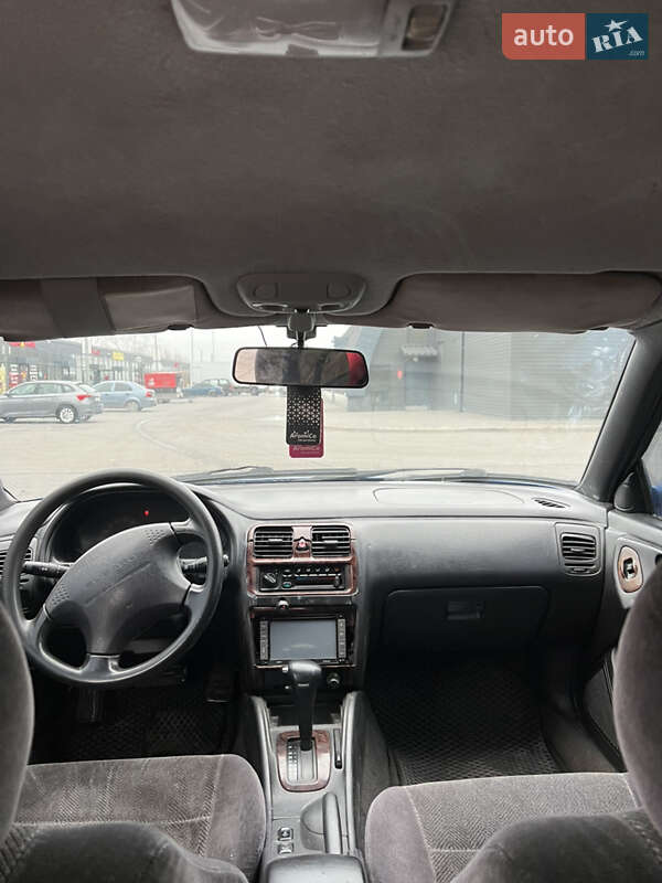 Универсал Subaru Legacy 1998 в Днепре