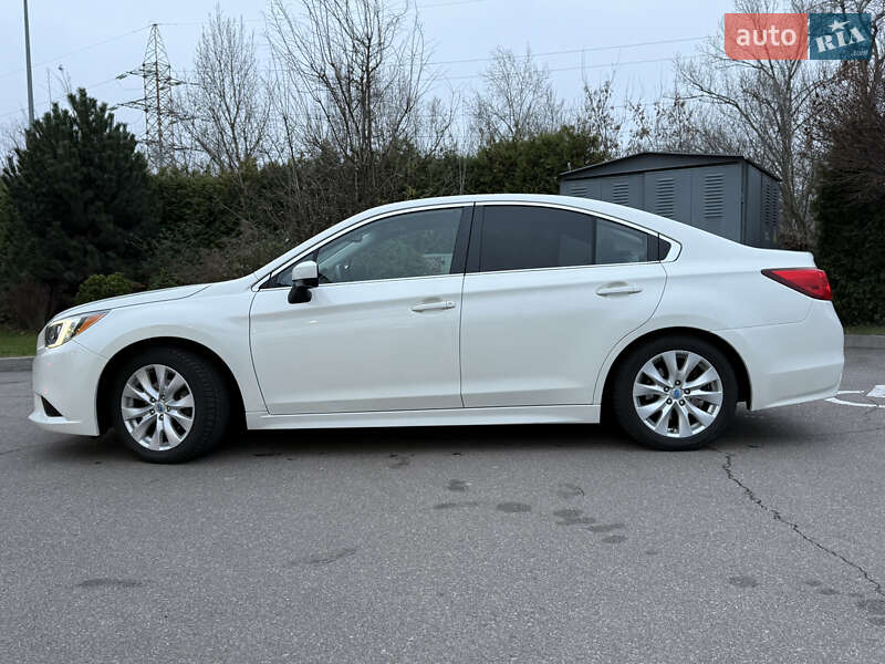 Седан Subaru Legacy 2015 в Києві