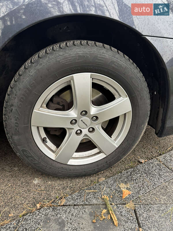 Седан Subaru Legacy 2010 в Житомирі