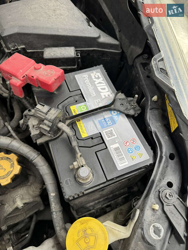 Седан Subaru Legacy 2010 в Житомирі