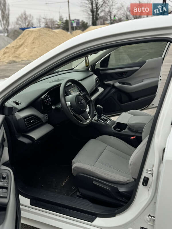 Седан Subaru Legacy 2020 в Дніпрі