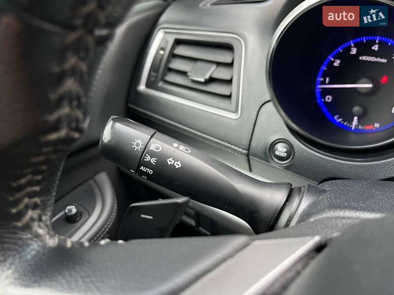 Седан Subaru Legacy 2018 в Киеве фото 19 Седан Subaru Legacy 2018 в Киеве