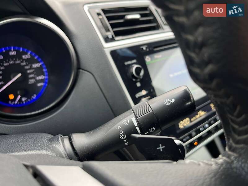 Седан Subaru Legacy 2018 в Киеве фото 21 Седан Subaru Legacy 2018 в Киеве