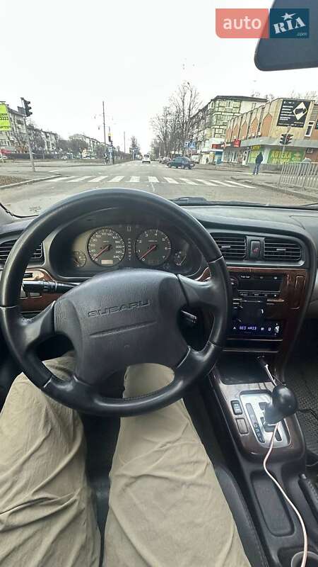 Седан Subaru Legacy 1999 в Днепре