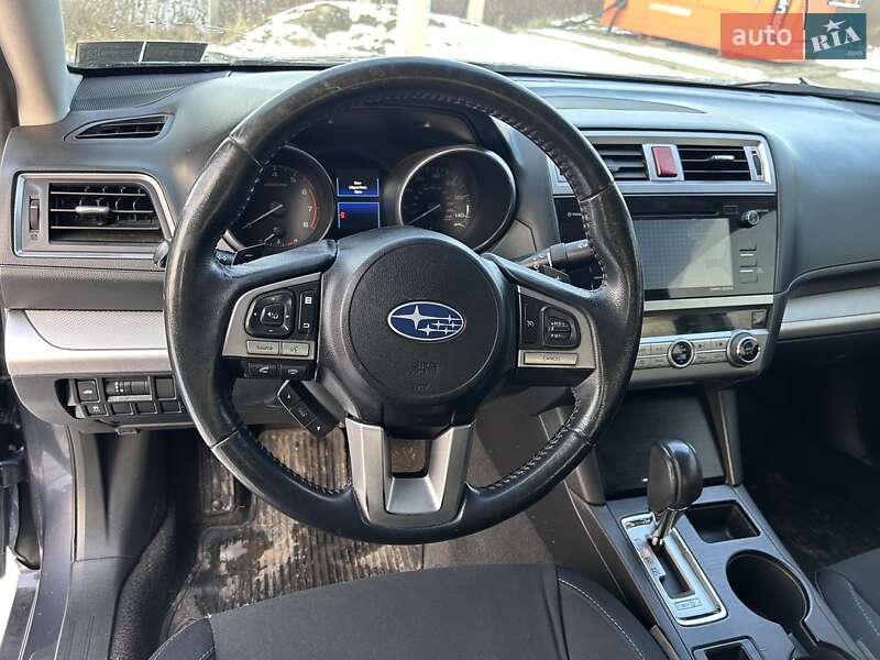 Седан Subaru Legacy 2015 в Львове