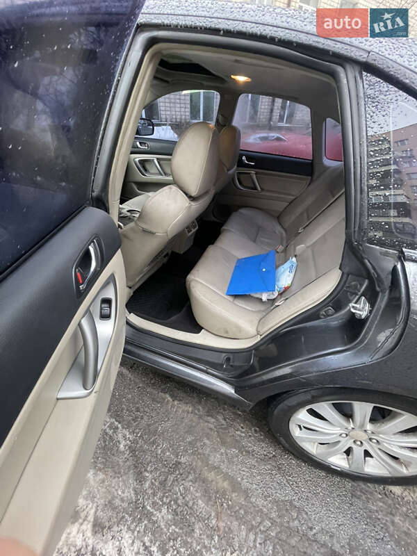 Седан Subaru Legacy 2008 в Киеве