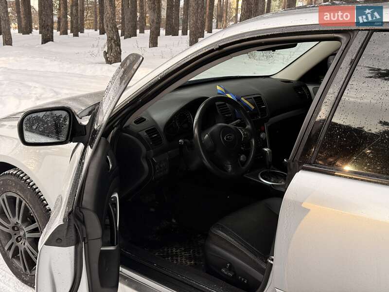 Седан Subaru Legacy 2007 в Вараше фото 7 Седан Subaru Legacy 2007 в Вараше