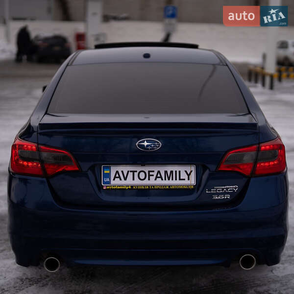 Седан Subaru Legacy 2015 в Днепре