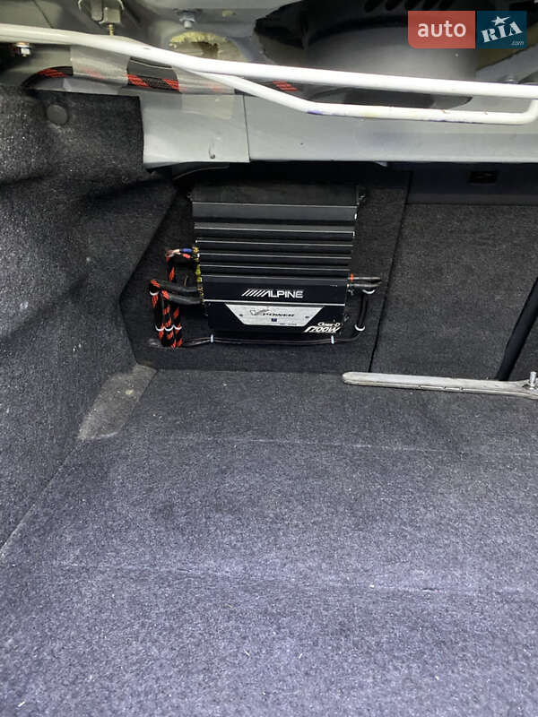 Седан Subaru Legacy 2006 в Кременчуге