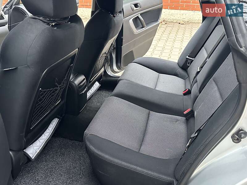 Седан Subaru Legacy 2006 в Одессе