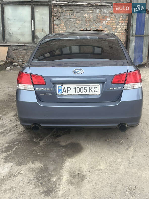 Седан Subaru Legacy 2013 в Запорожье