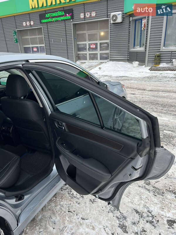 Седан Subaru Legacy 2016 в Борисполе
