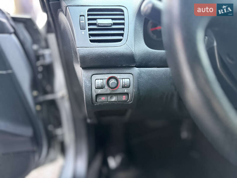 Седан Subaru Legacy 2006 в Тернополе фото 32 Седан Subaru Legacy 2006 в Тернополе